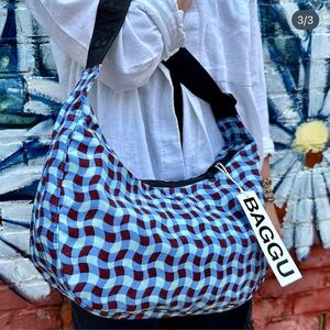 BAGGU Large Nylon Crescent Bag